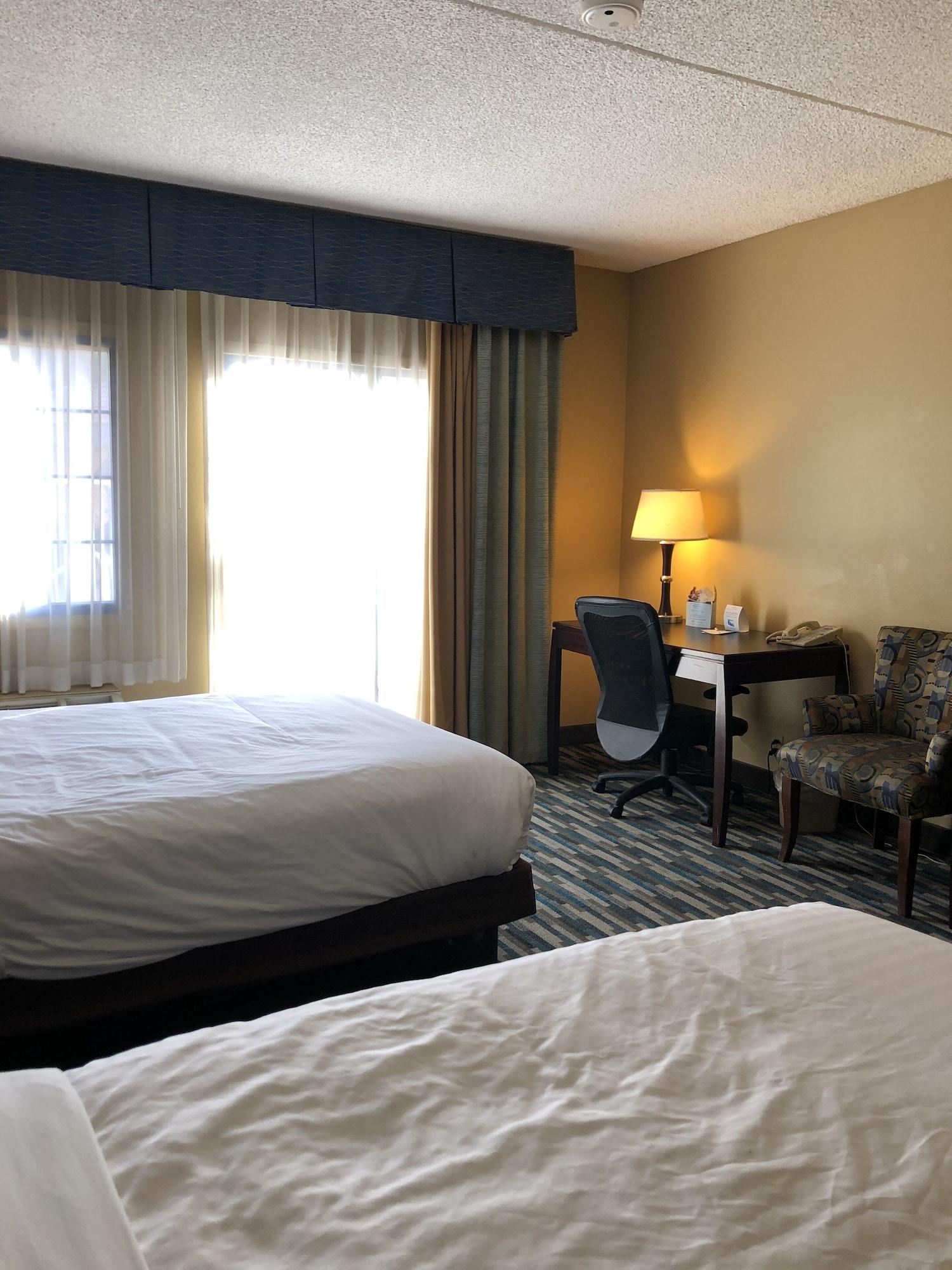 Days Inn & Suites By Wyndham Mesa Near Phoenix Extérieur photo
